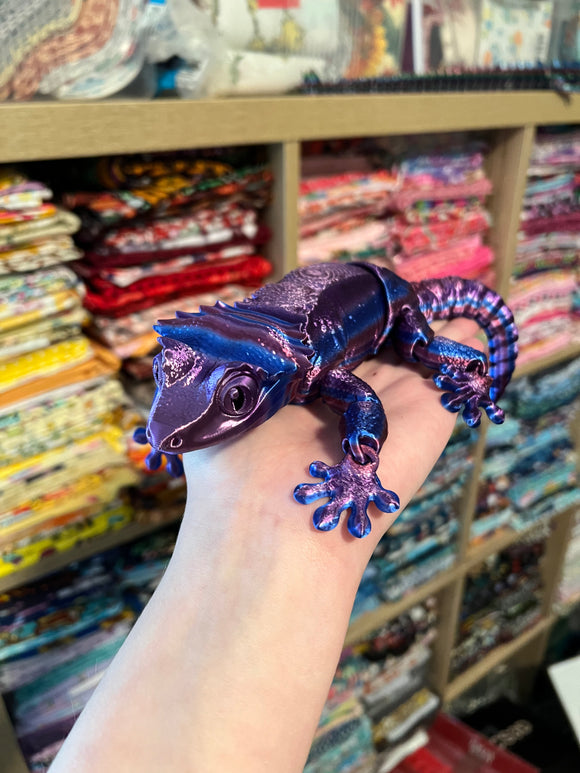 3D Printed Gecko - Blue/Purple