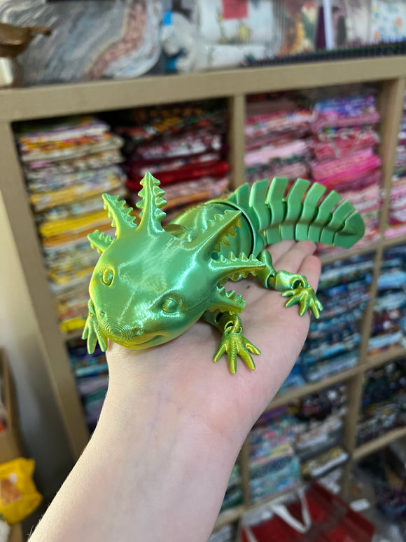 3D Printed Axolotl - Green/Gold - Damaged Fin
