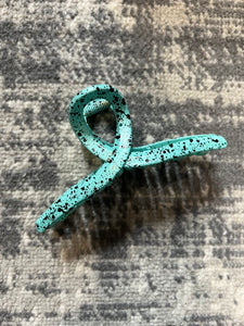 Teal Paint Twist Hair Claw